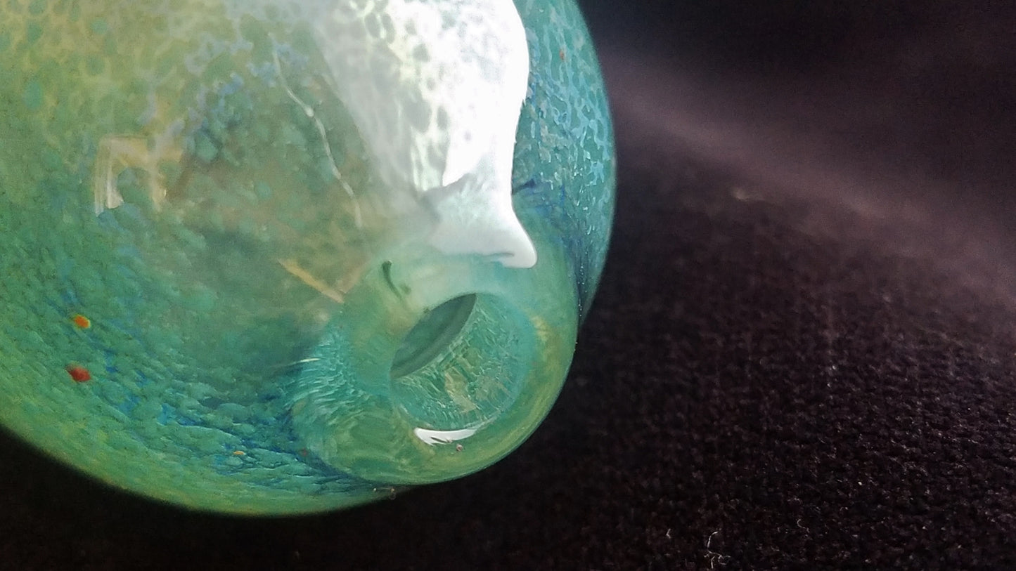 Glass Daisy & Ladybugs Pipe
