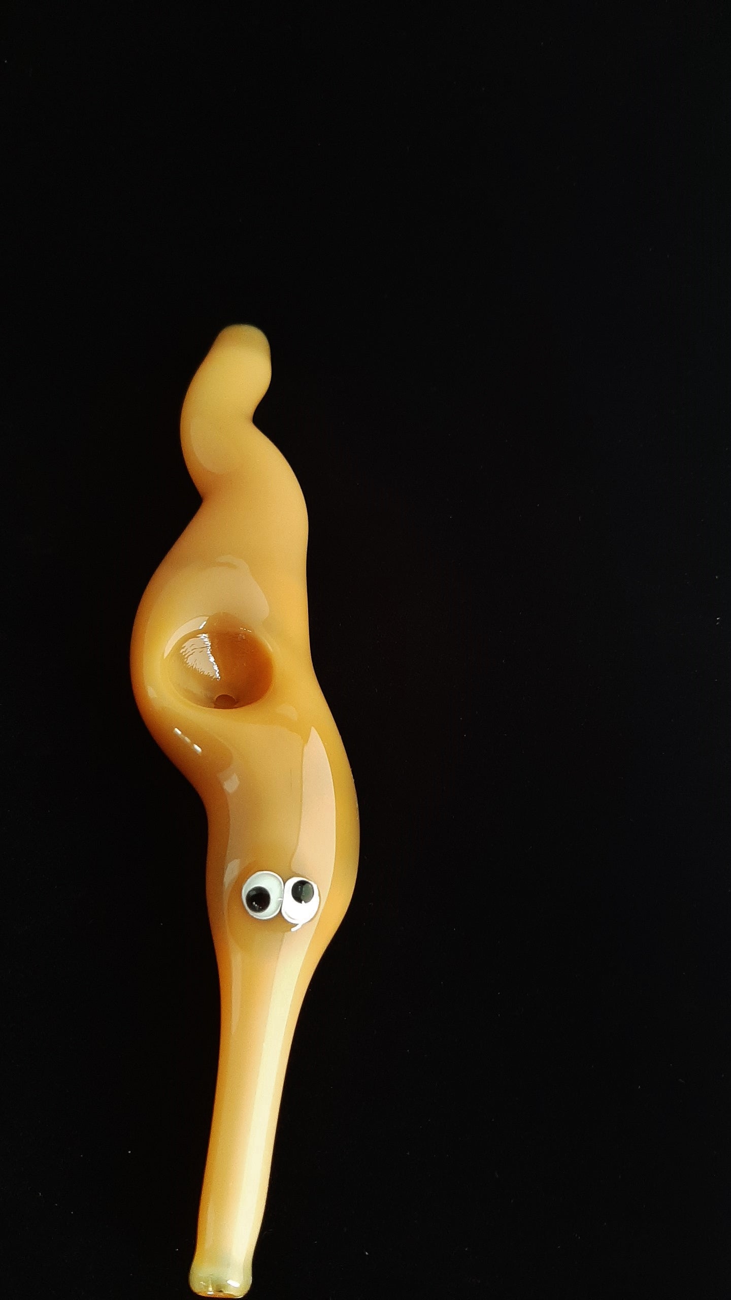 Glass Magic Worm Pipe (Solid Yellow Version)