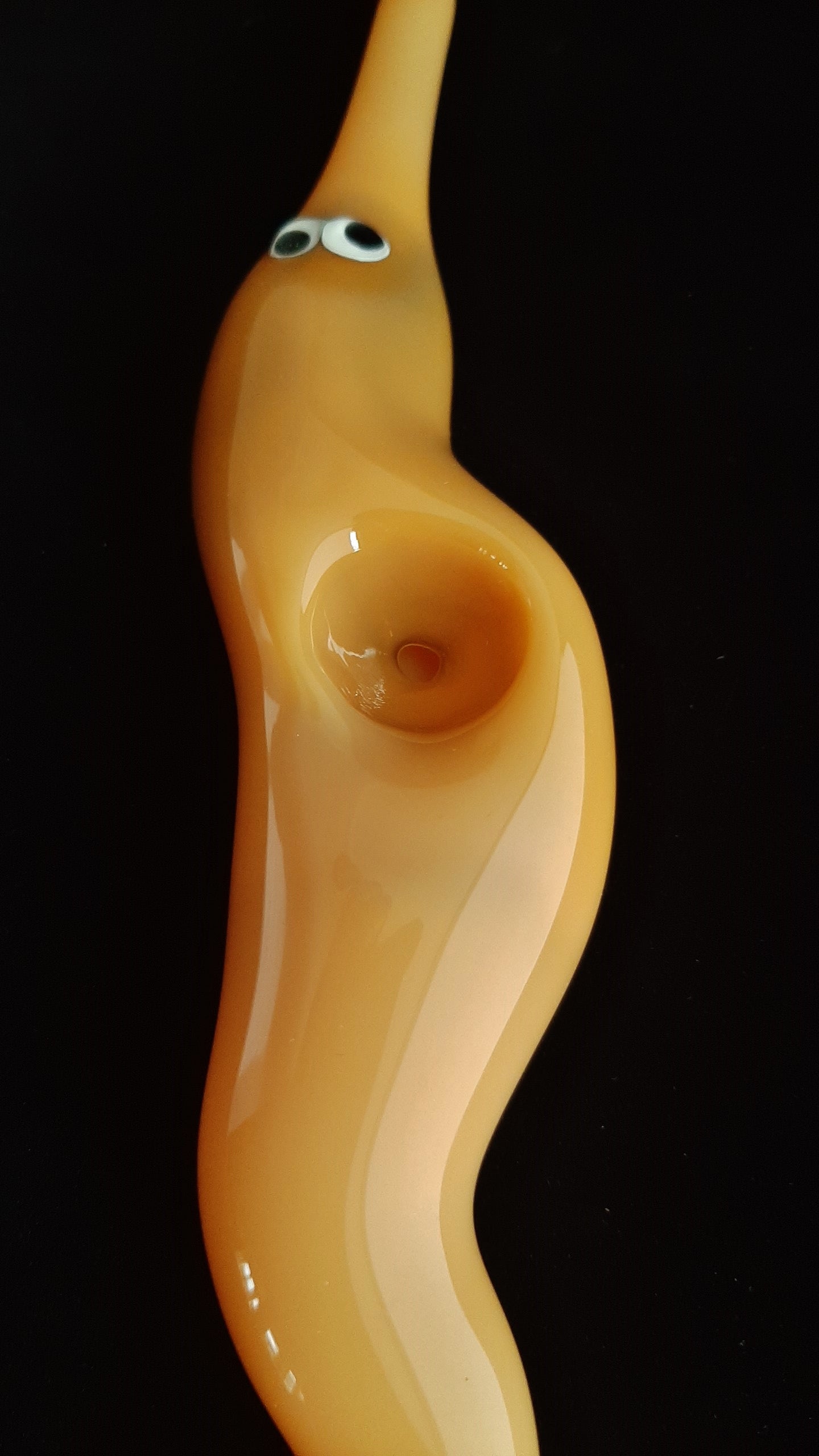 Glass Magic Worm Pipe (Solid Yellow Version)