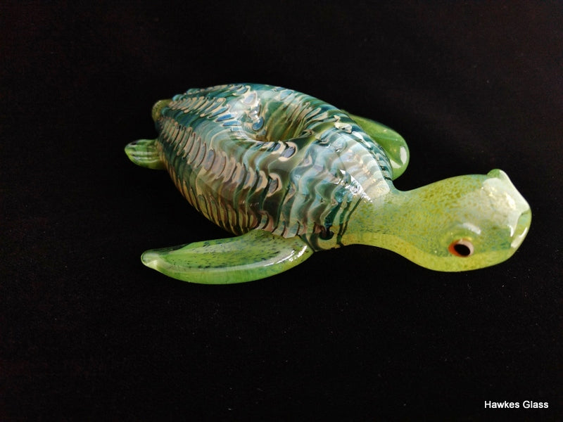 Colorful Sea Turtle Pipe | Blue-Green