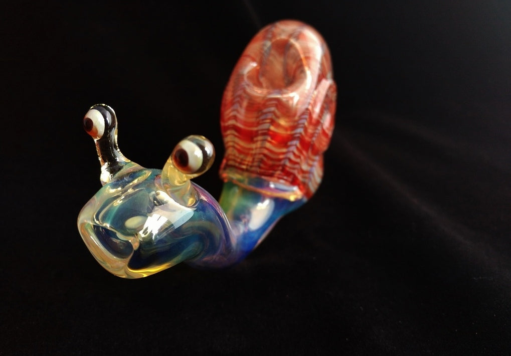 Glass Snail Pipe | Red Version