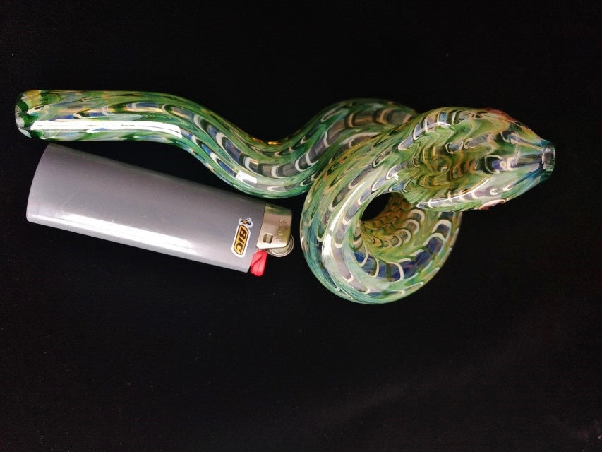 Color Changing Glass Snake Pipe (Green/Gold)