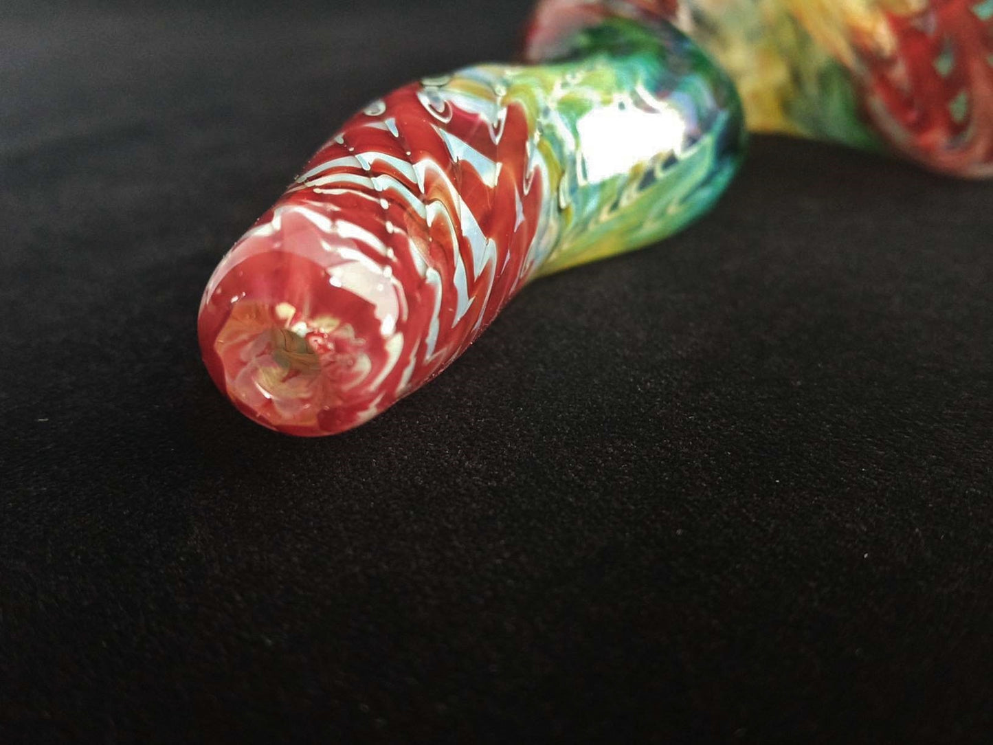 Color Changing Glass Snake Pipe (Rasta)