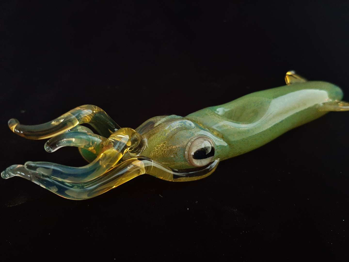 Hand blown glass squid pipe. Color changing. Unique gift idea.