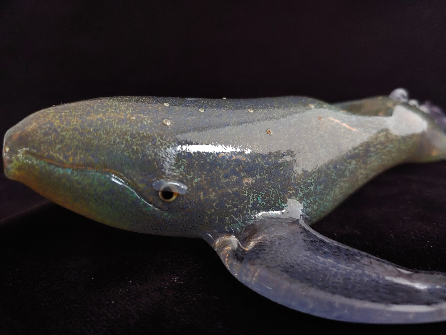 Glass Gray Whale Pipe