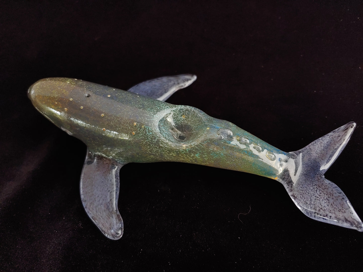Glass Gray Whale Pipe