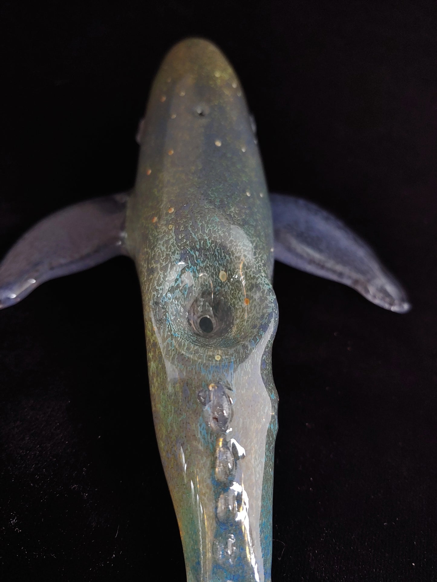 Glass Gray Whale Pipe