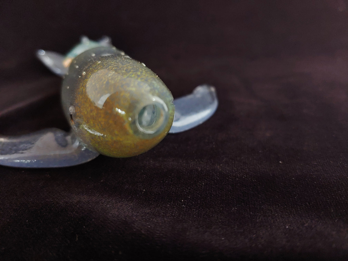 Glass Gray Whale Pipe