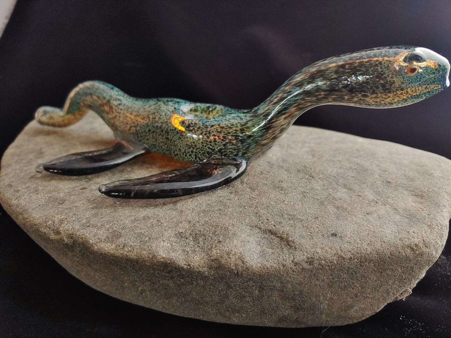 Color Changing Glass Nessie Pipe