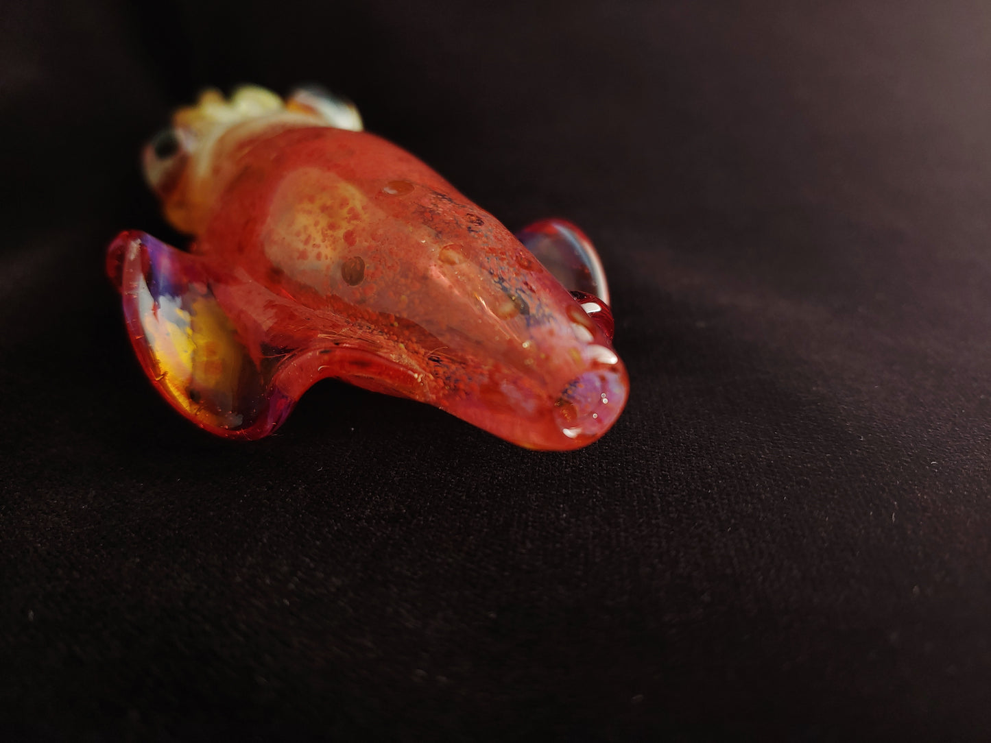 Glass Cuttlefish Pipe (UV Glow)