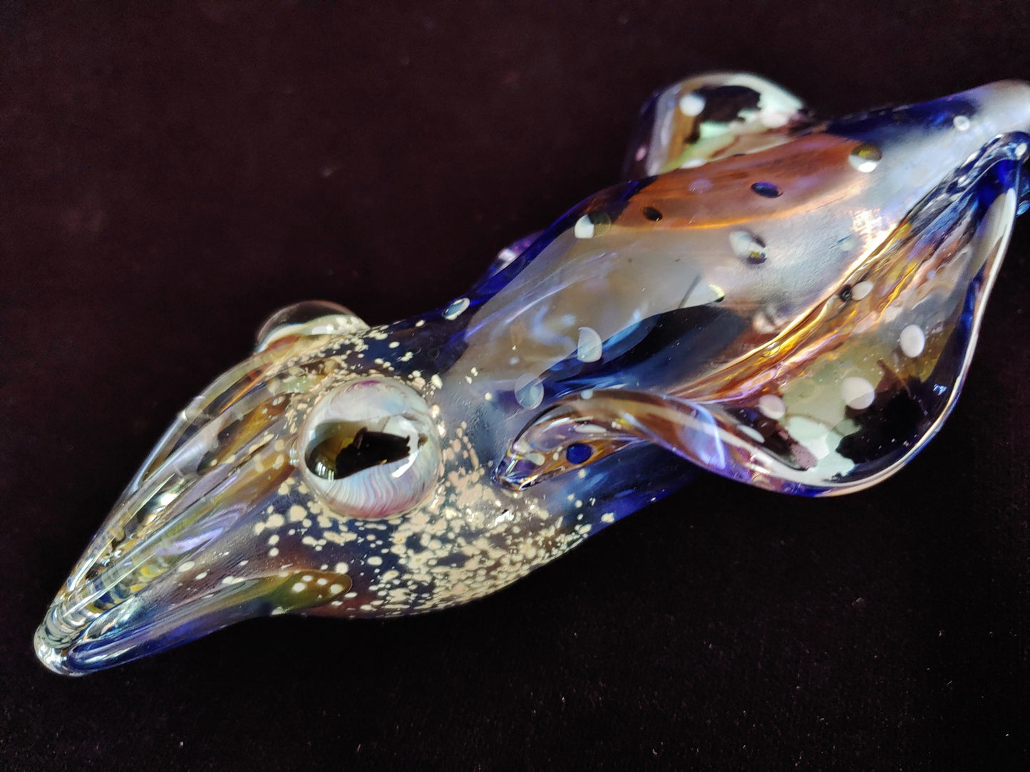 Glass Cuttlefish Pipe (UV Glow)