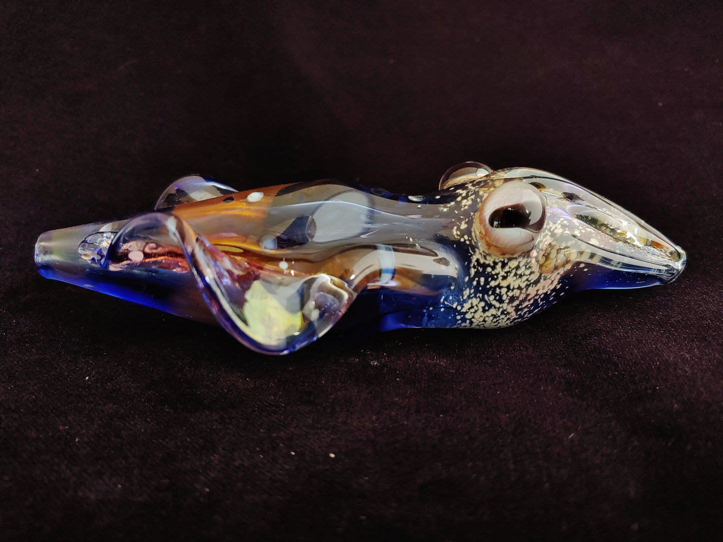 Glass Cuttlefish Pipe (UV Glow)