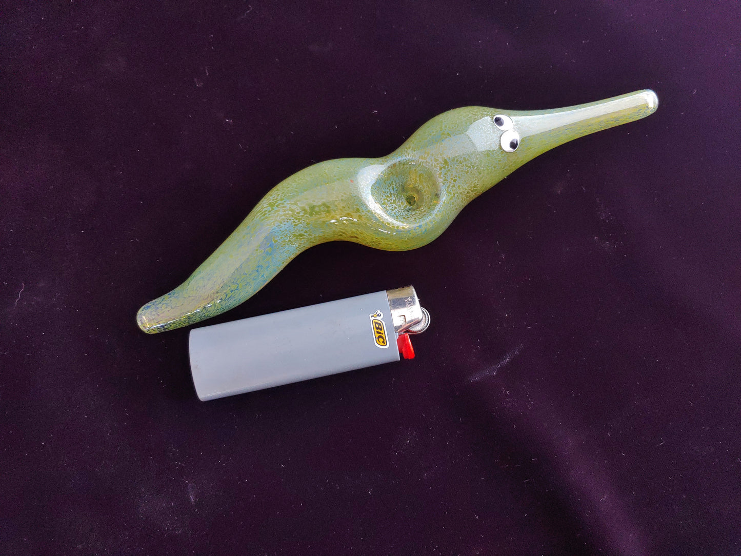 Glass Magic Worm Pipe (Green Version)