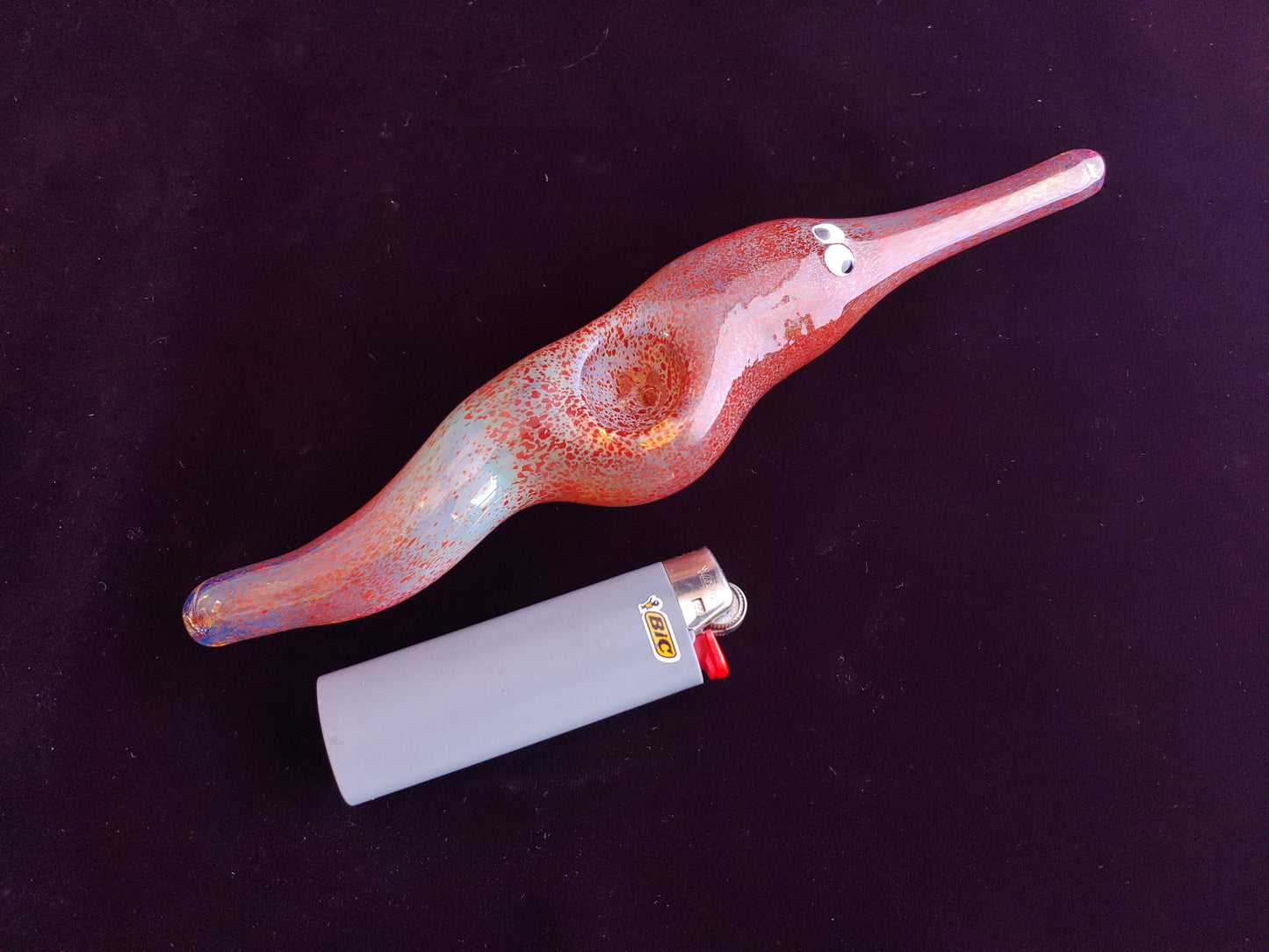 Glass Magic Worm Pipe (Red Version)