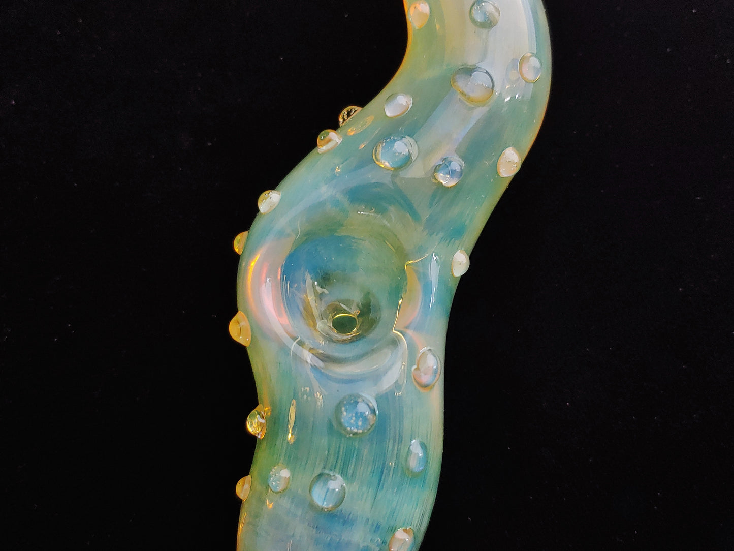 Glass Worm on a String Pipe | UV Glow