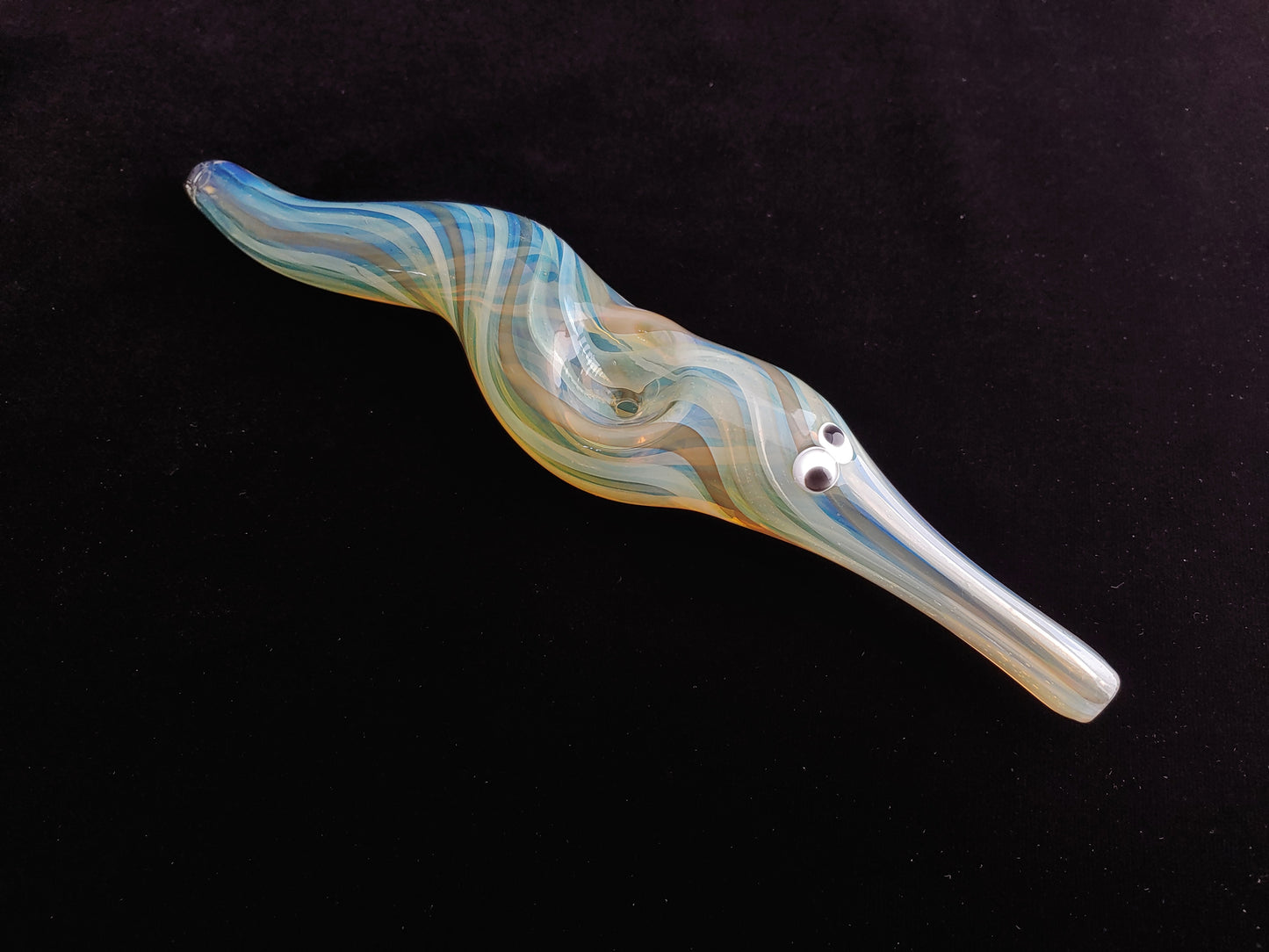 Glass Worm on a String Pipe | UV Glow