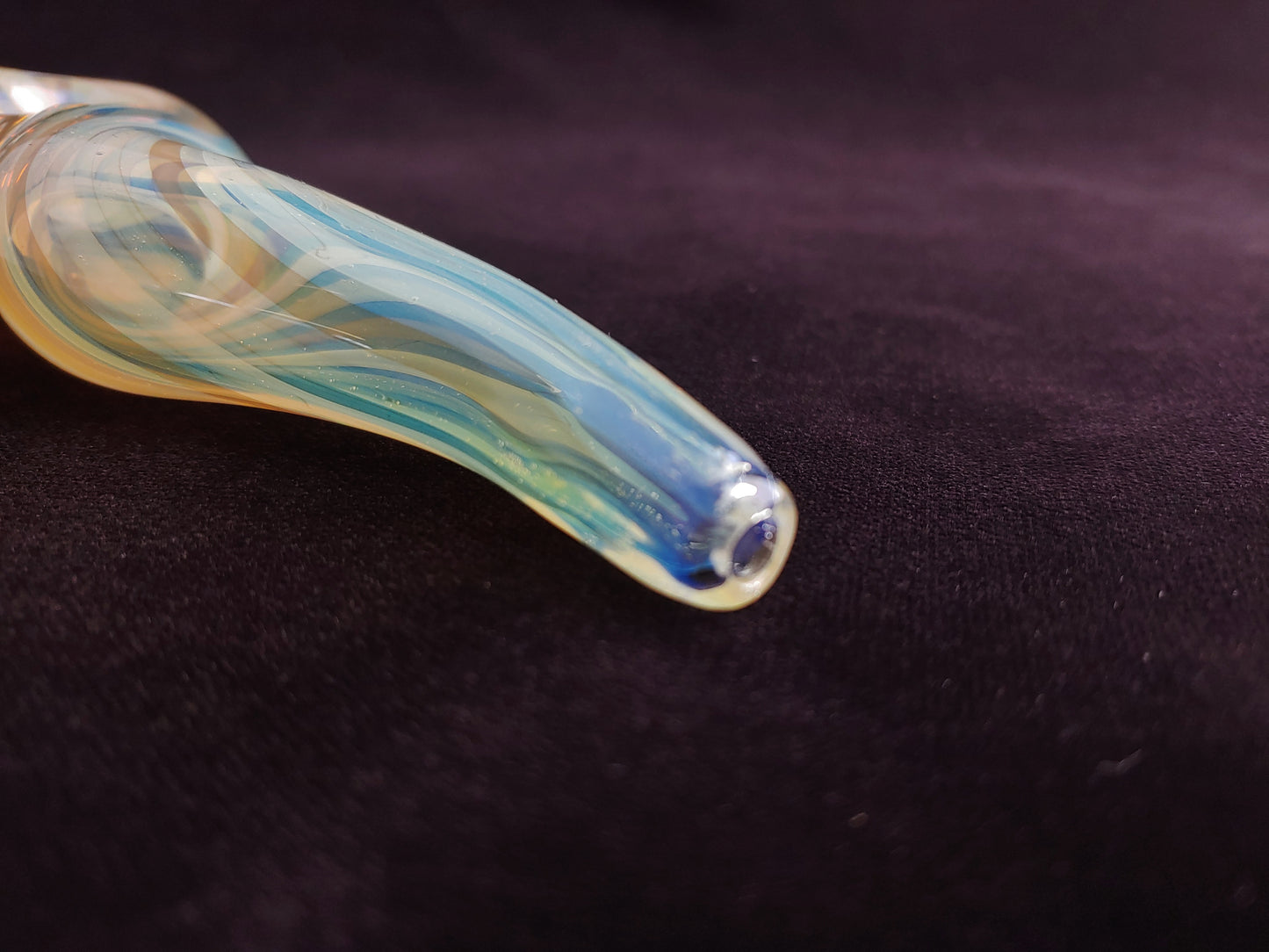 Glass Worm on a String Pipe | UV Glow