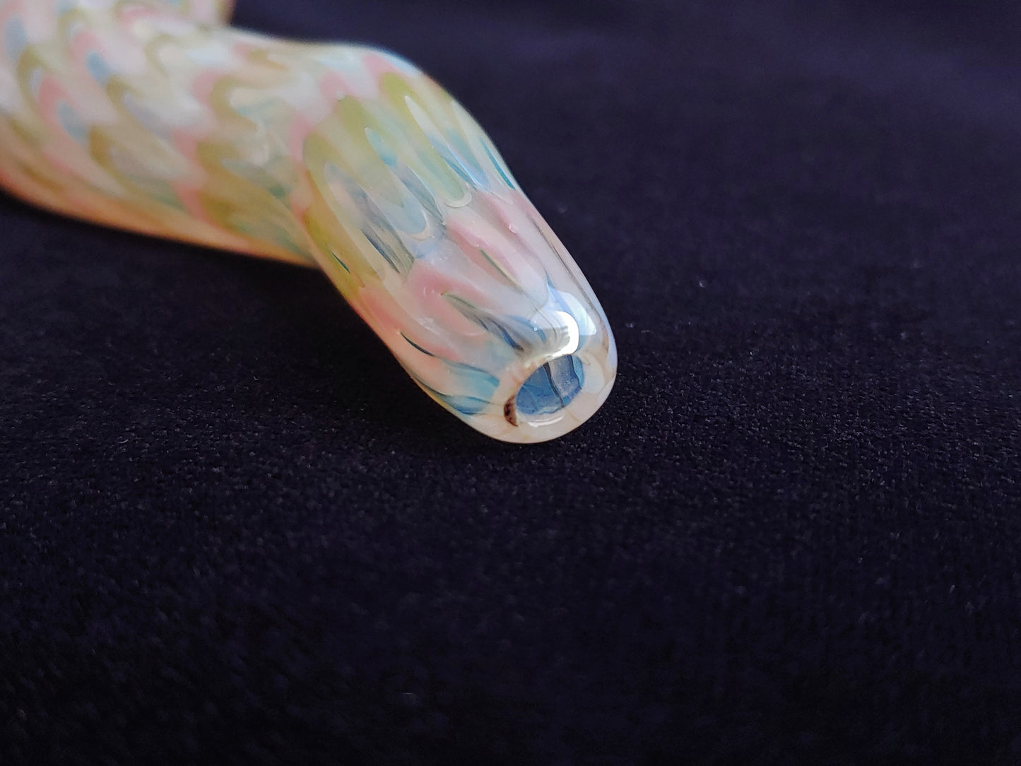 Glass Magic Worm Pipe (Plaid/Striped, Pink-Warm Green)