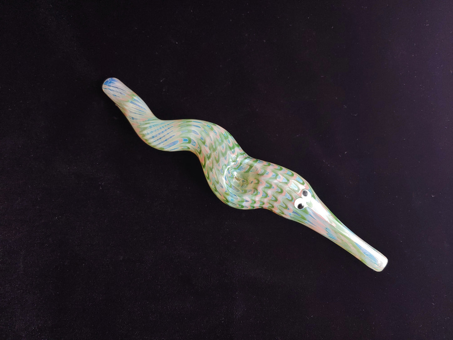 Glass Magic Worm Pipe (Plaid/Striped, Pink-Green)