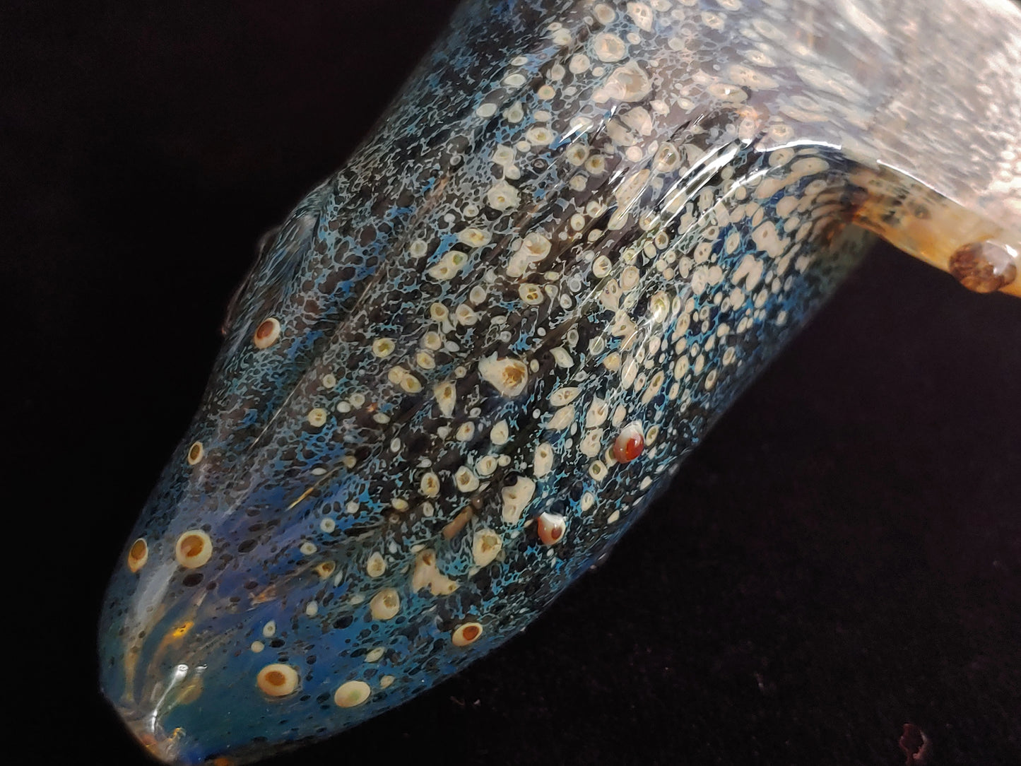 Glass Humpback Whale Pipe