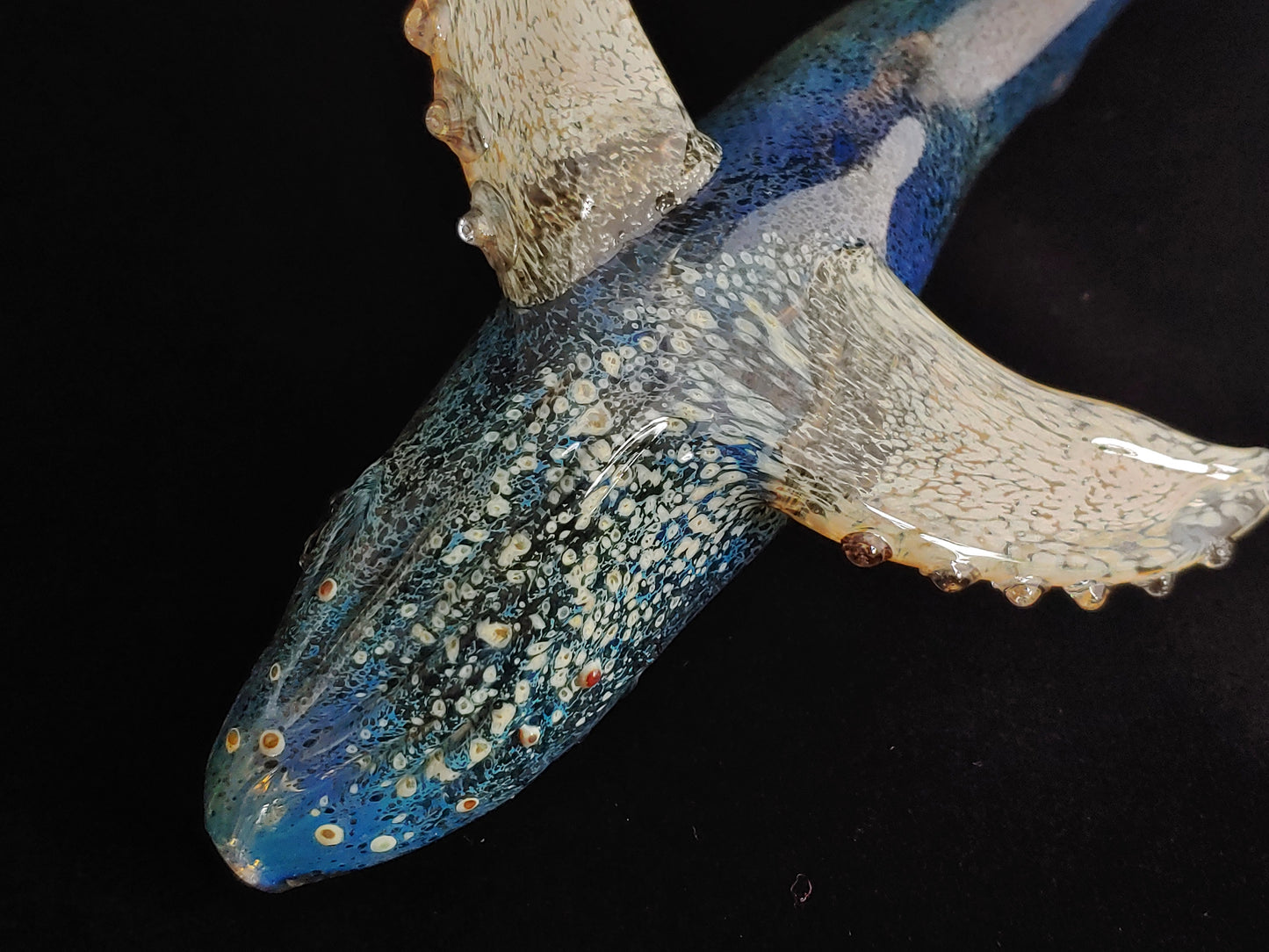 Glass Humpback Whale Pipe