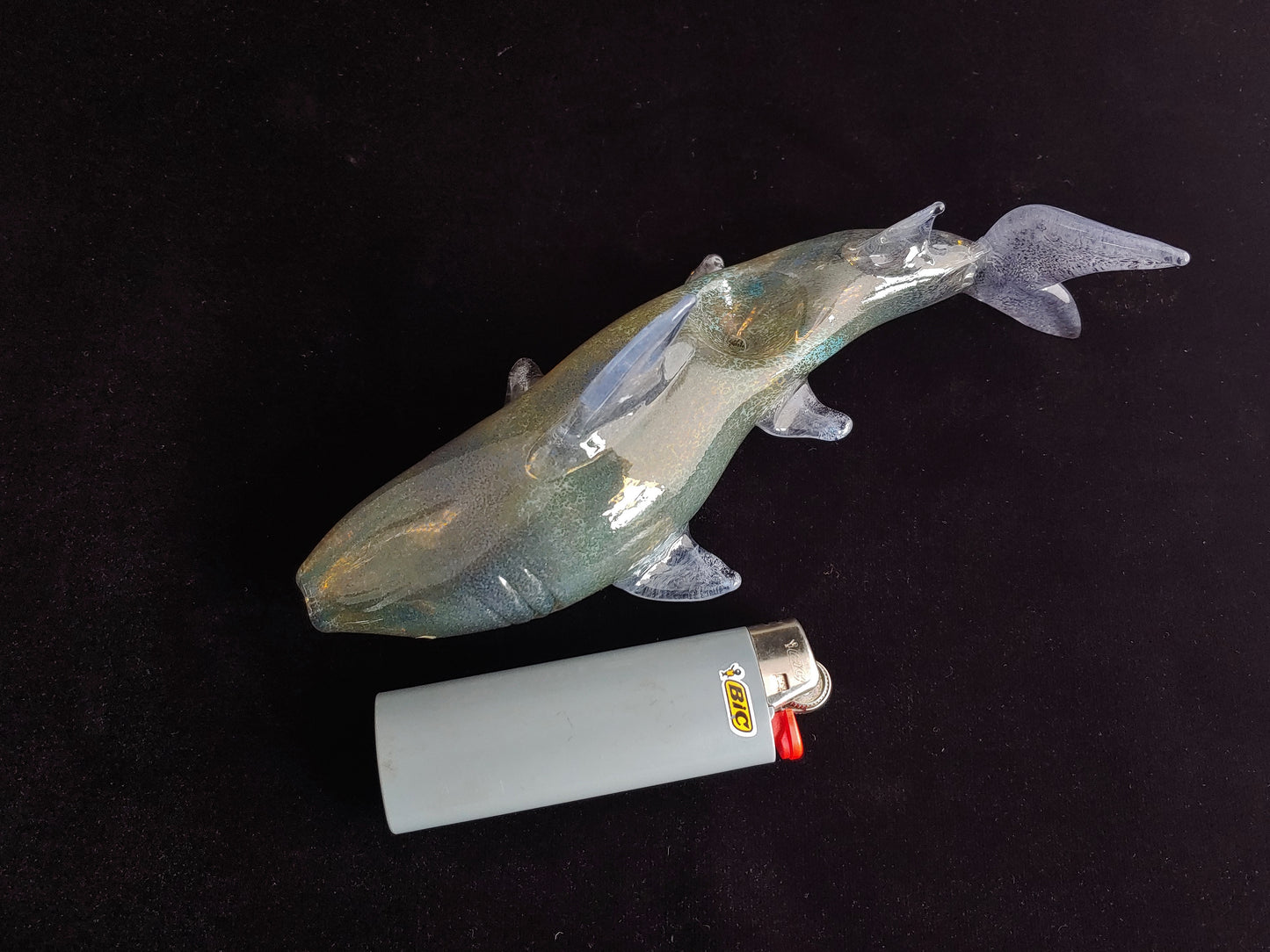Color Changing Glass Shark Pipe