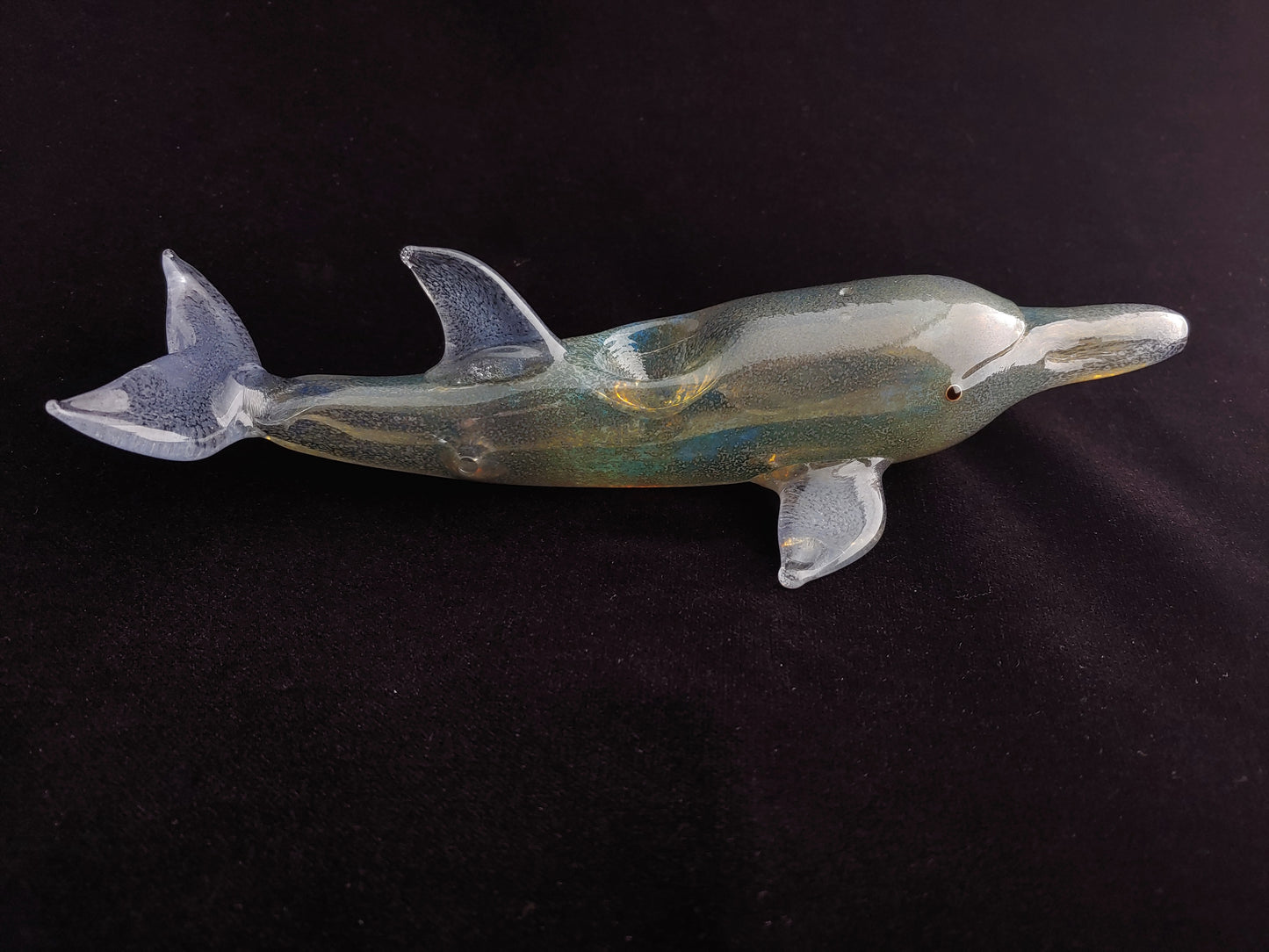 Glass Dolphin Pipe