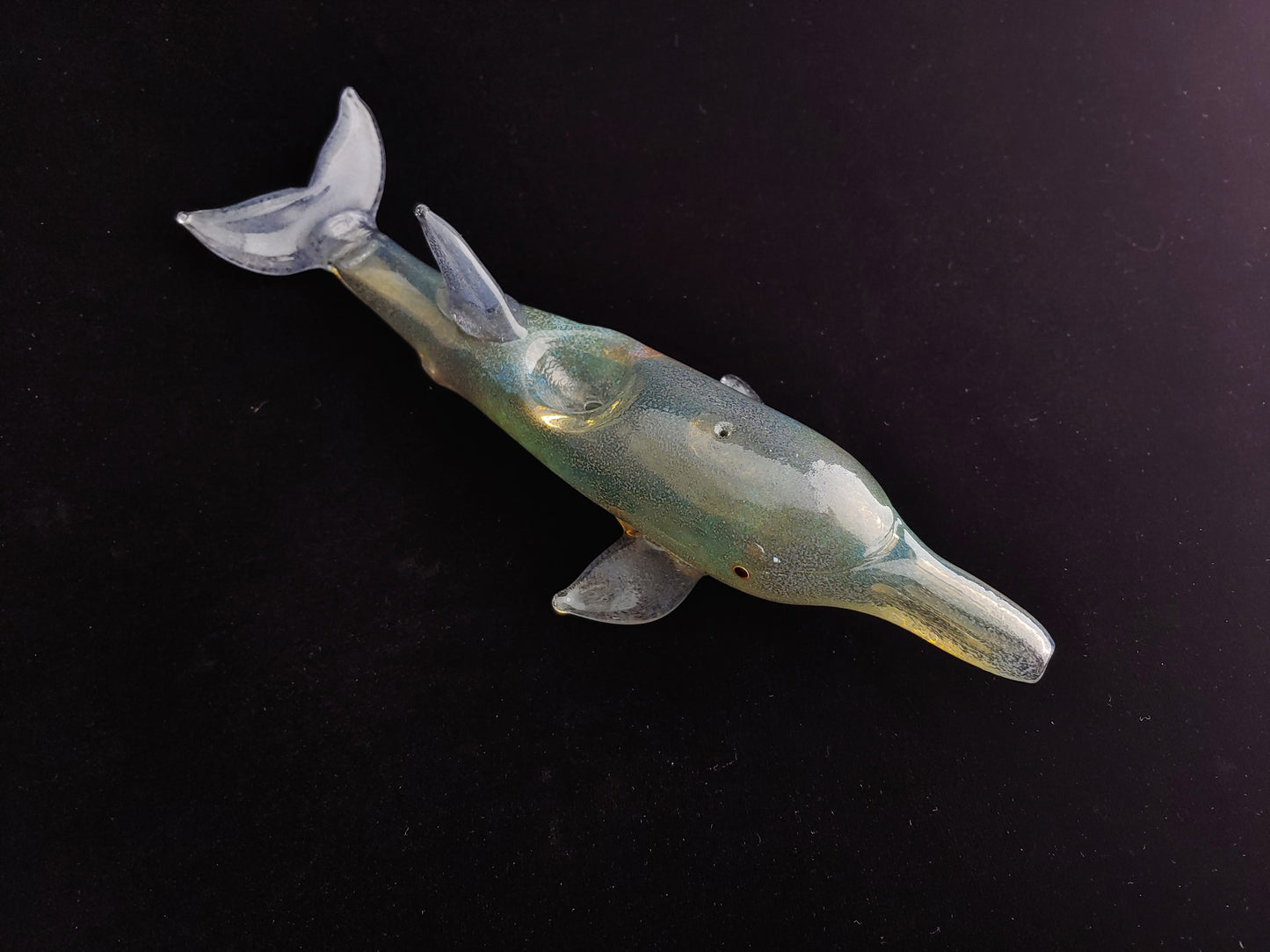 Glass Dolphin Pipe