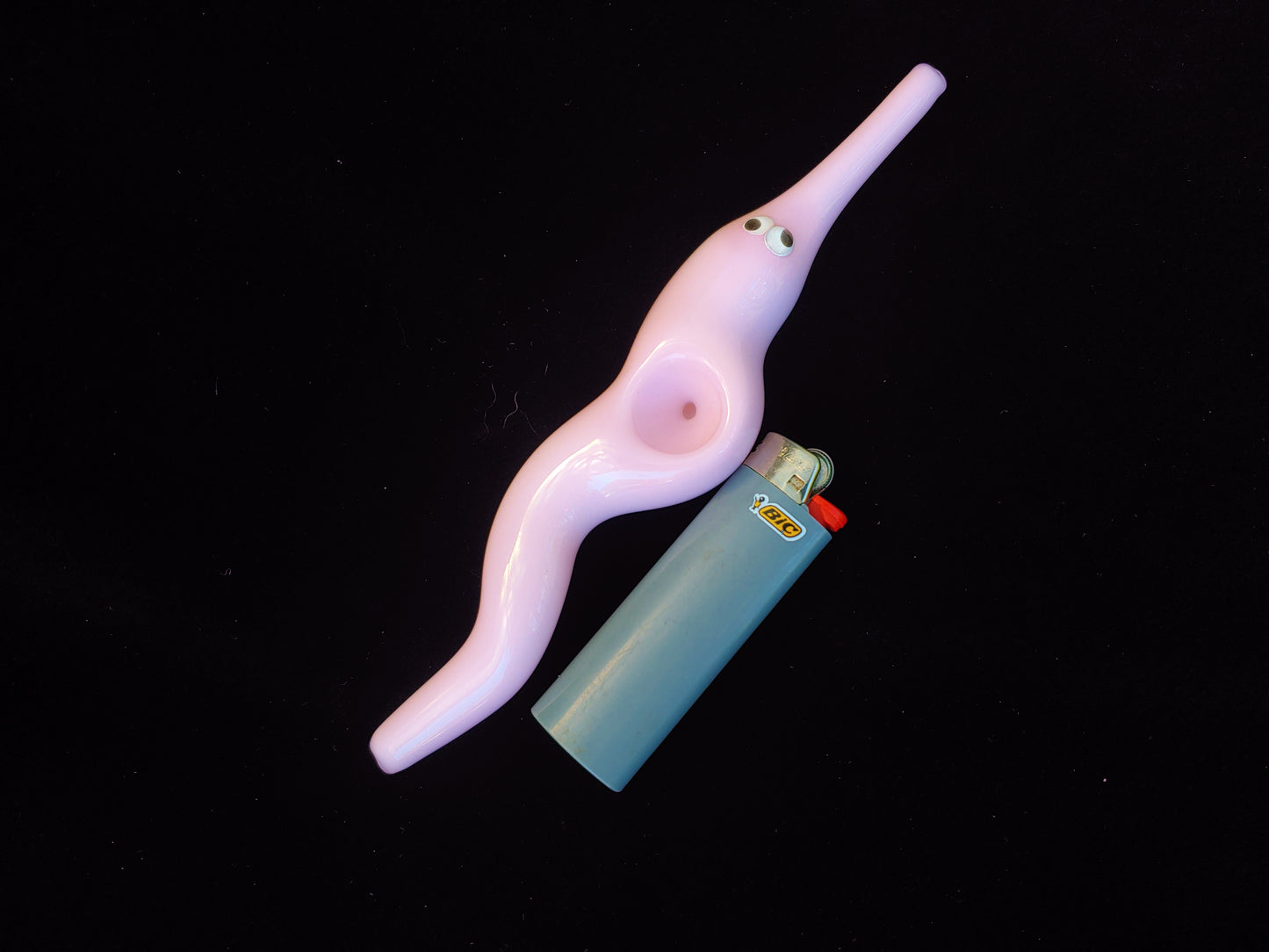 Glass Magic Worm Pipe (Solid Pink Version)