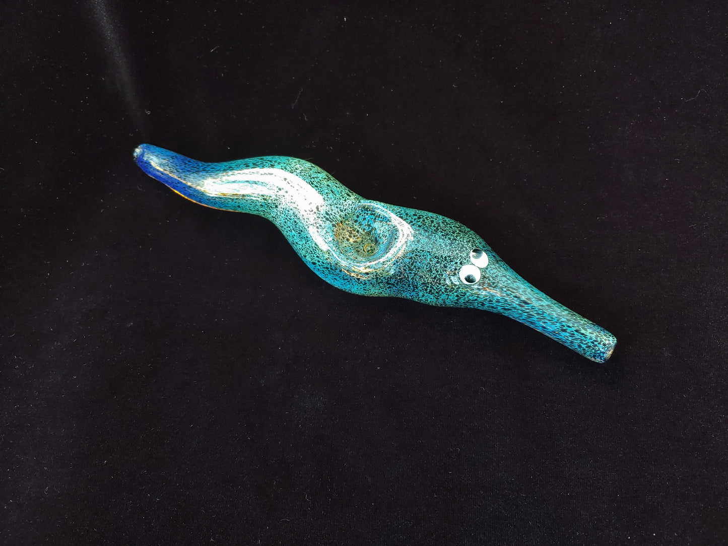 Glass Magic Worm Pipe (Black Version)