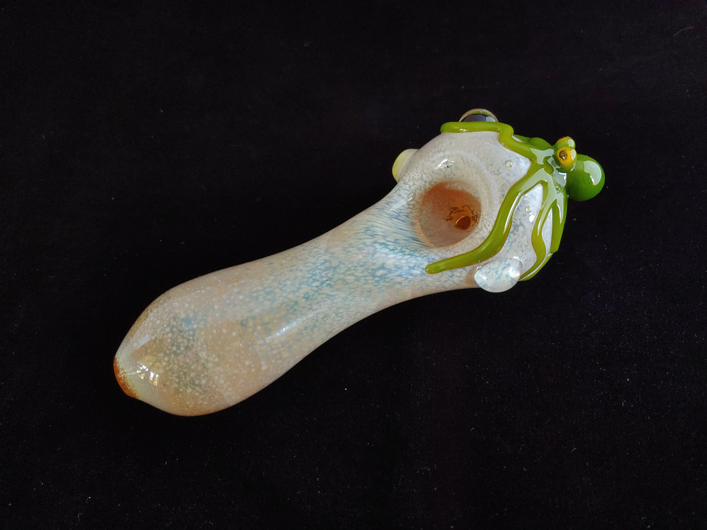 Glass Octopus Pipe | UV Glow