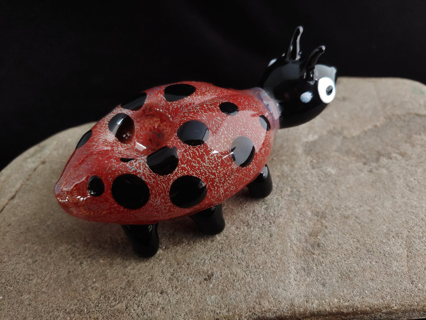 Glass Ladybug Pipe