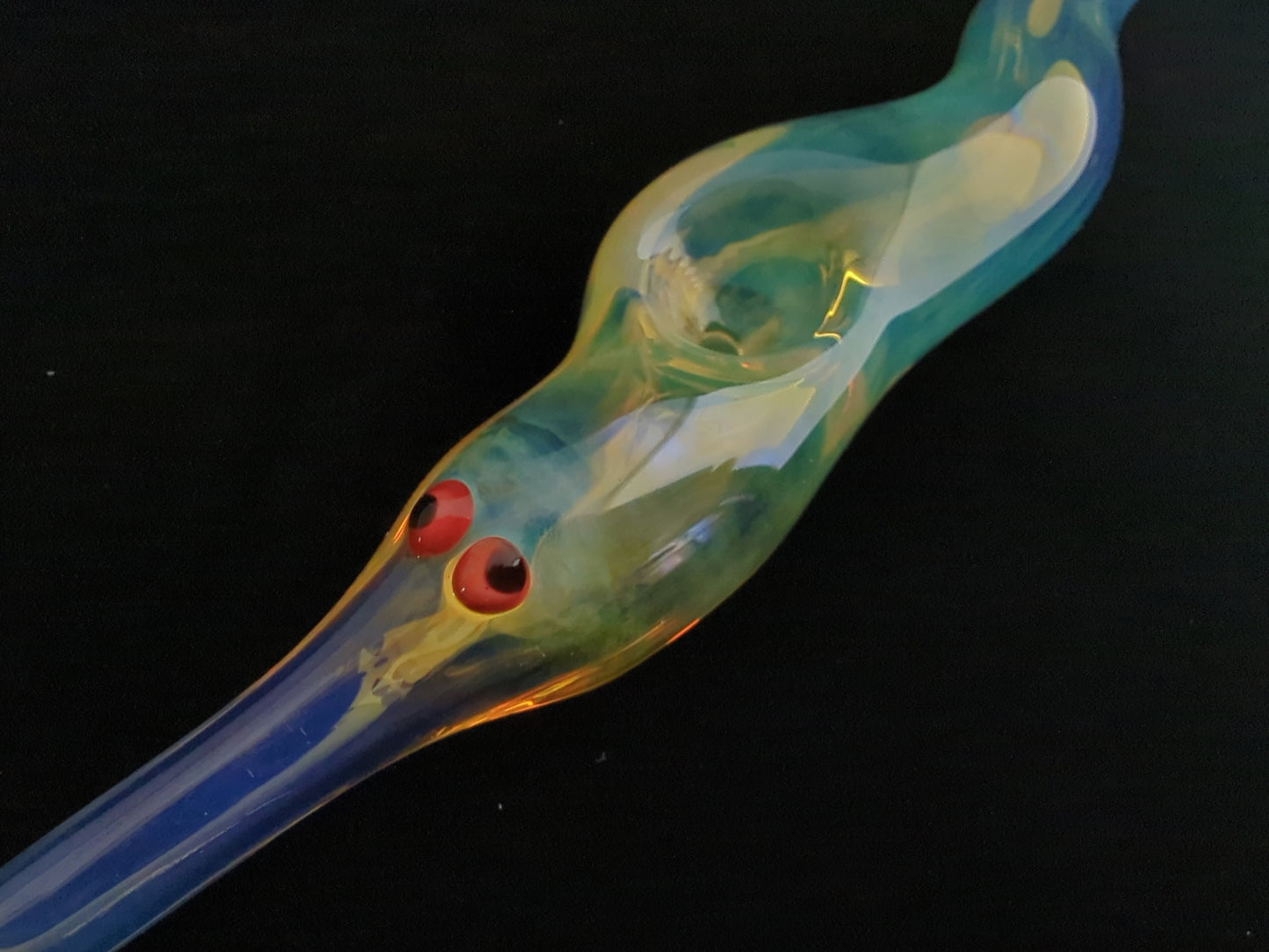 Glass Magic Worm Pipe (Red-Eye Version)| Color Changing | Fast & Free Shipping
