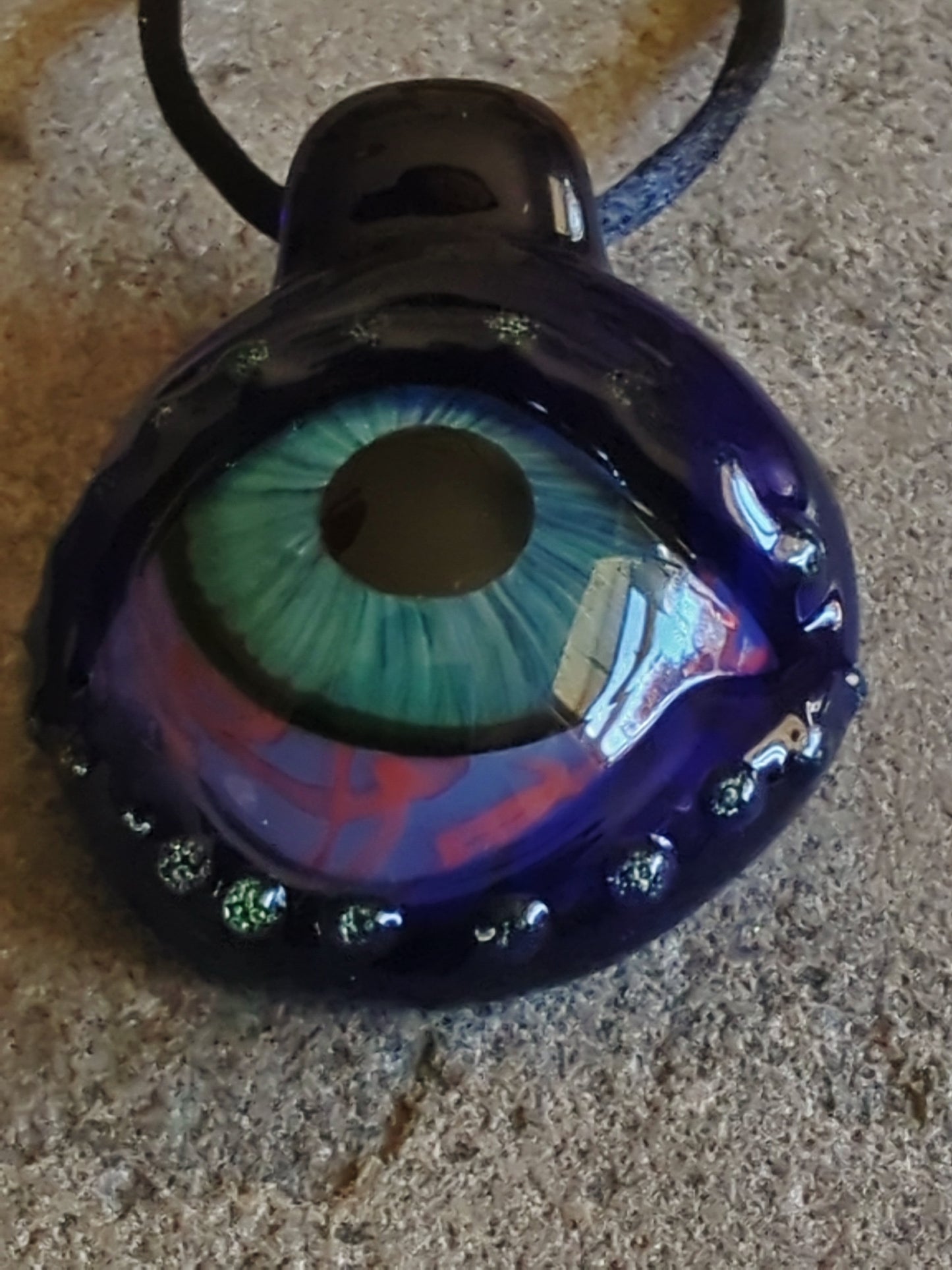 Detailed Glass Eye Pendant - UV Glow