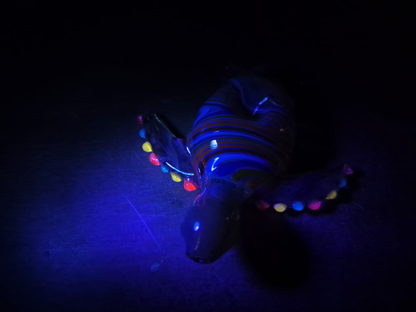 Glass Sea Turtle Pipe (Rainbow Shell) | UV Glow