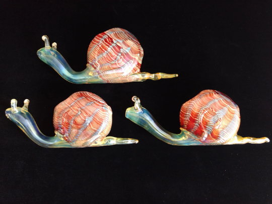 Glass Snail Pipe | Red Version