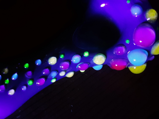 UV (Black Light) Glow Pipe