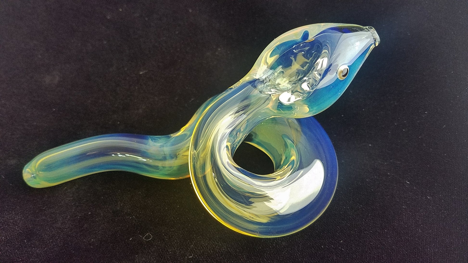 glass snake pipe