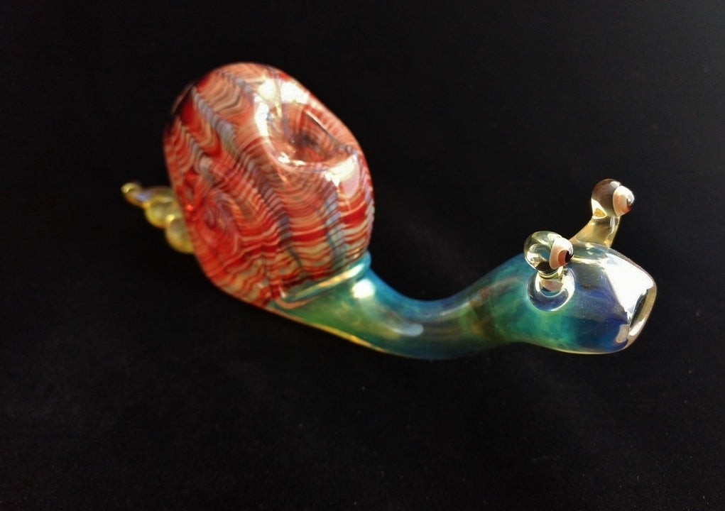 Glass Snail Pipe | Color Changing Glass | Red Version