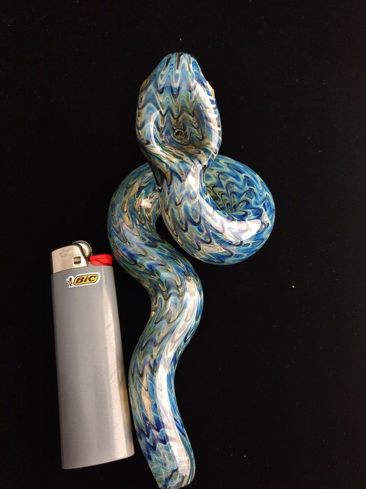 Color Changing Glass Snake Pipe (Blue)