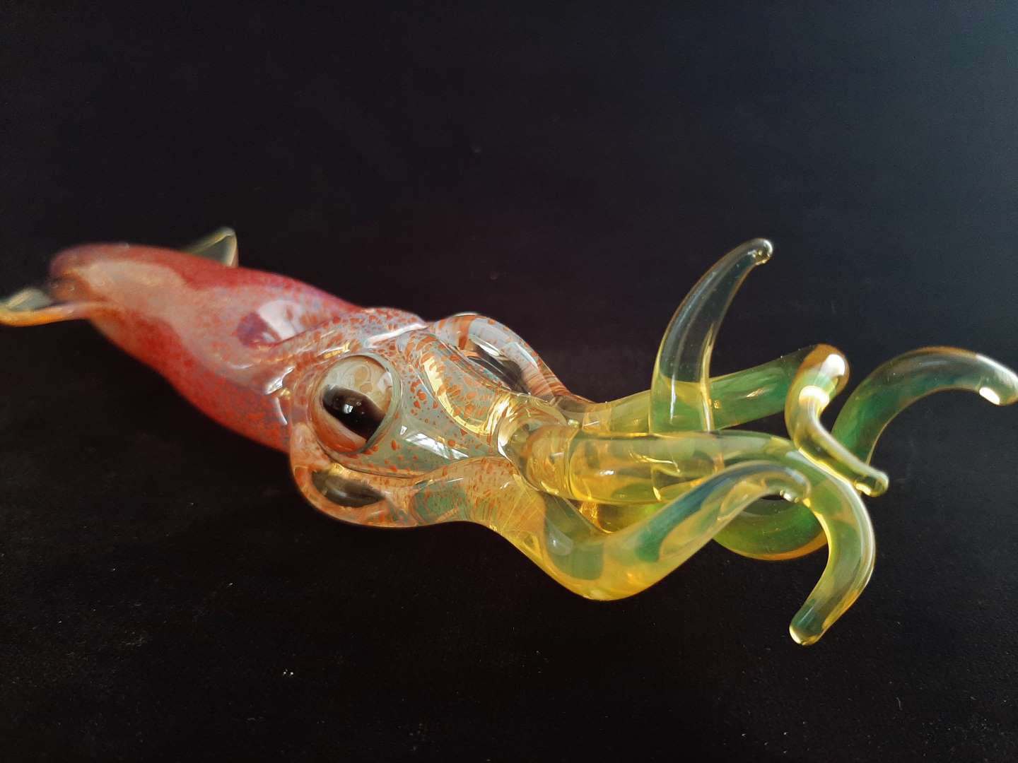 Color Changing Squid Pipe (Red)