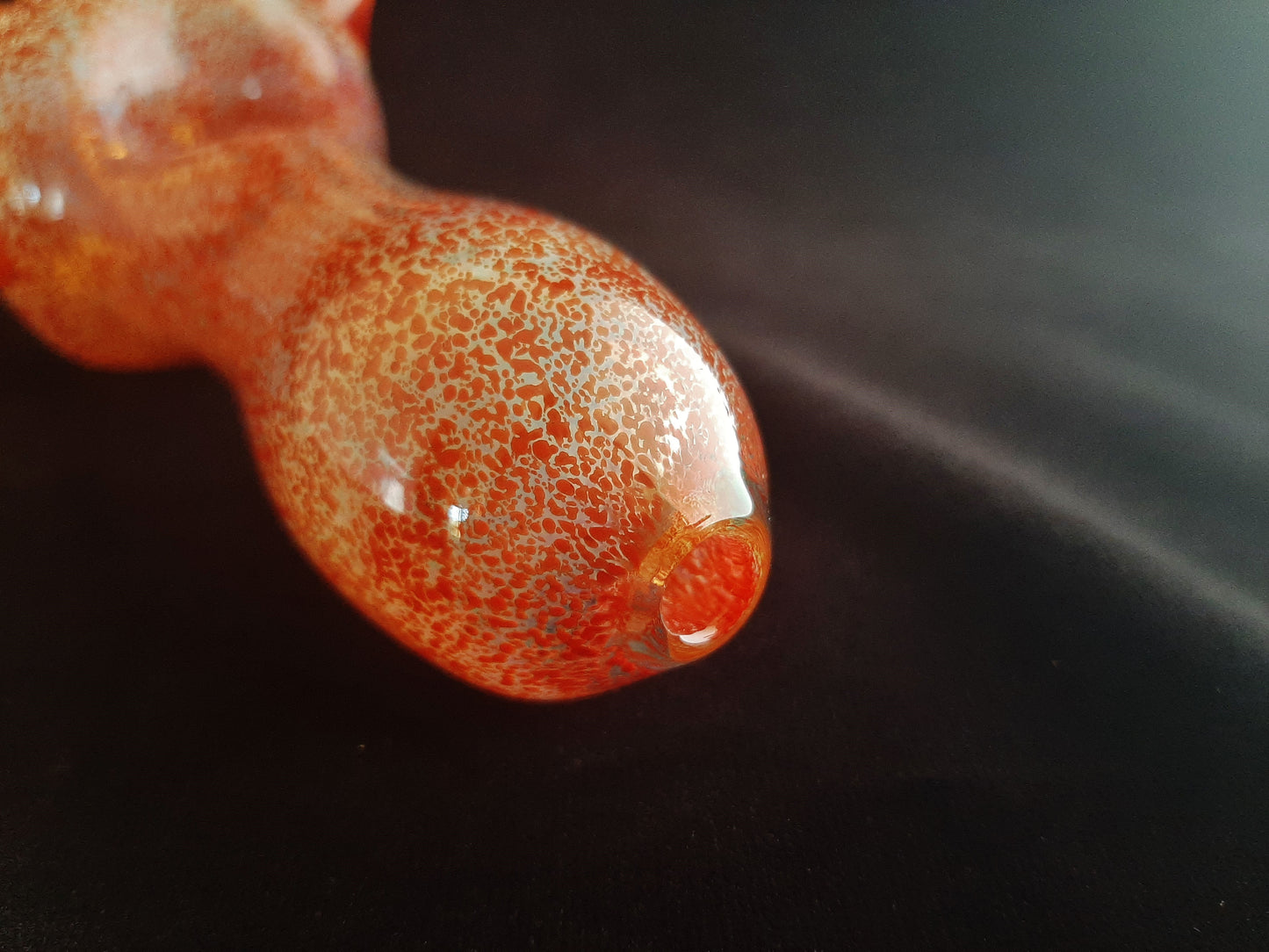 Glass Beholder Pipe | Red