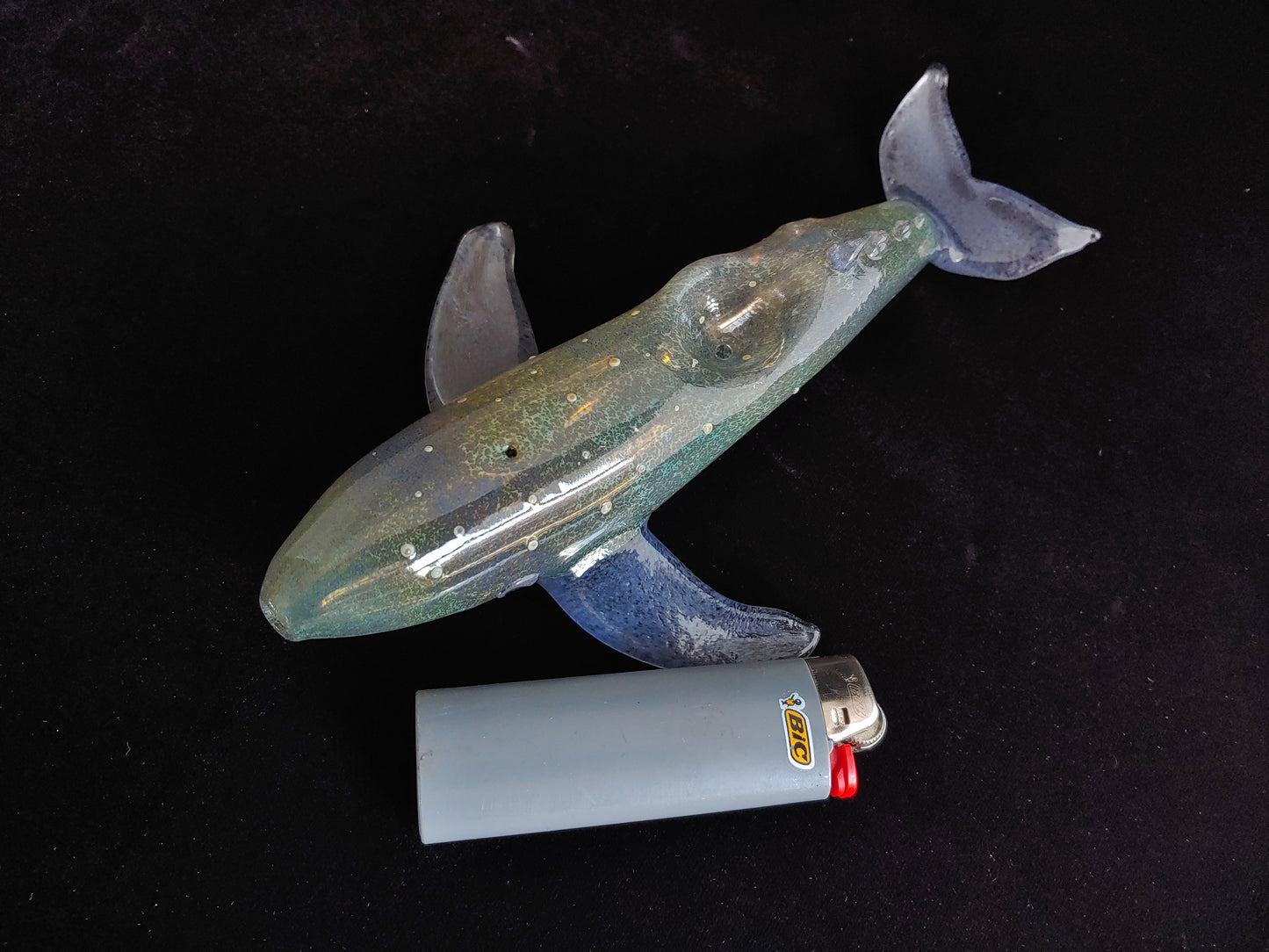 Glass Gray Whale Pipe