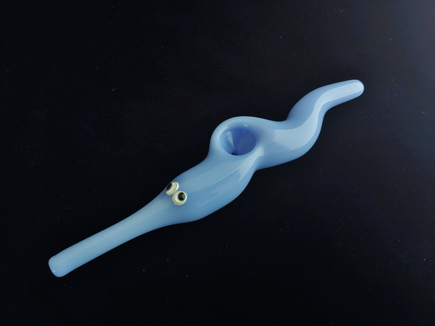 Glass Magic Worm Pipe (Solid Blue Version)