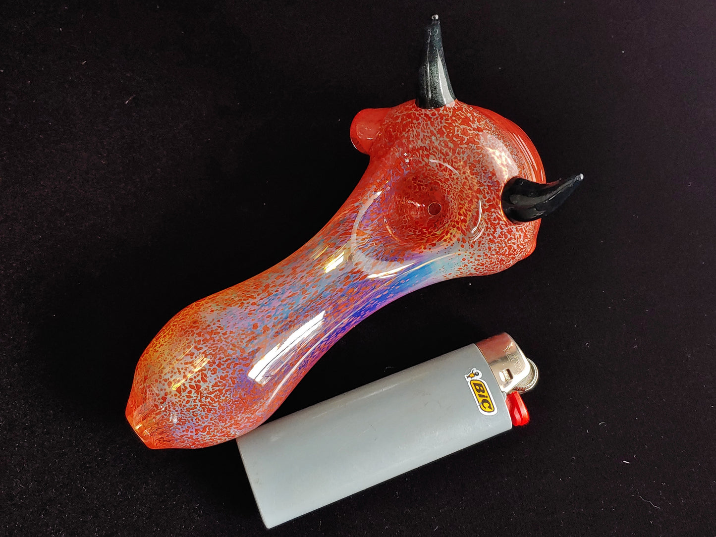 Color Changing Glass Eye Pipe (Horned Version)
