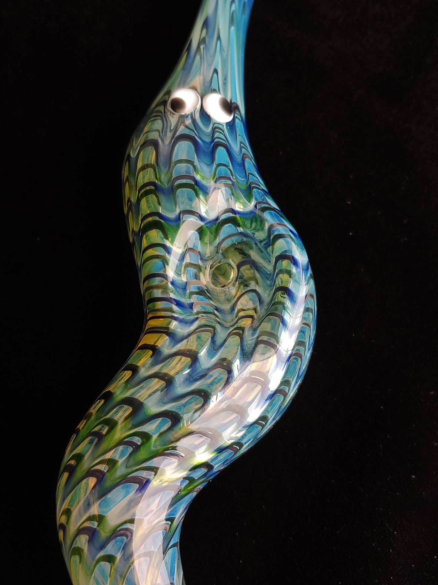 Glass Magic Worm Pipe (Plaid/Striped, Blue-Green)