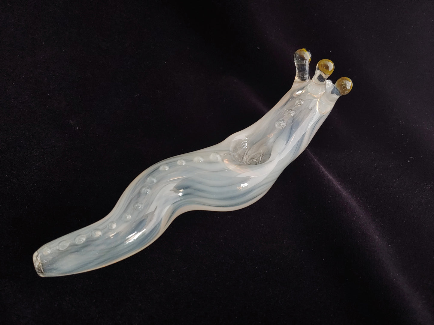 Glowing Glass Three-Eyed Slug Pipe