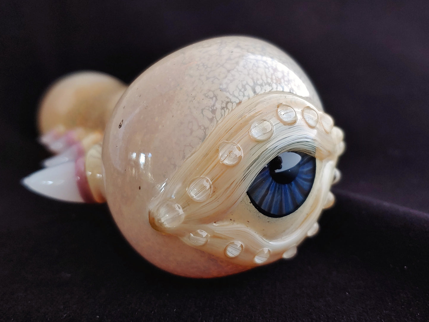 Detailed Eye Pipe With Fangs | UV Glow | Unique Glass Art |
