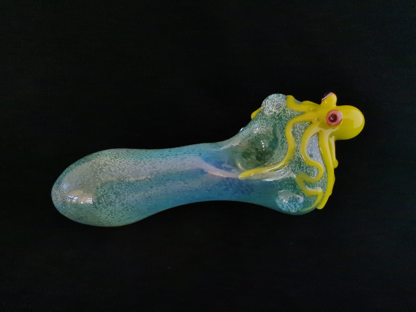 Glass Octopus Pipe | UV Glow