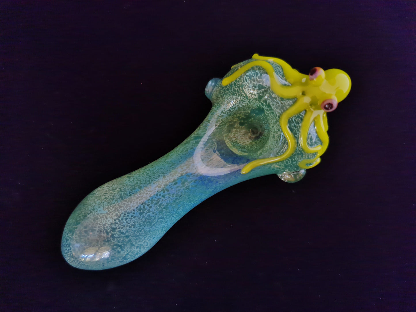 Glass Octopus Pipe | UV Glow